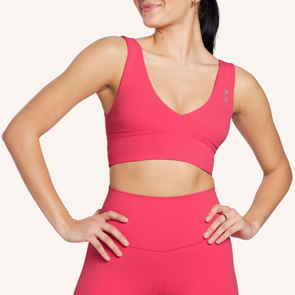 New With Tags - Lululemon x Peloton Align V-Neck Bra, Light Support, C/D Cup, 4